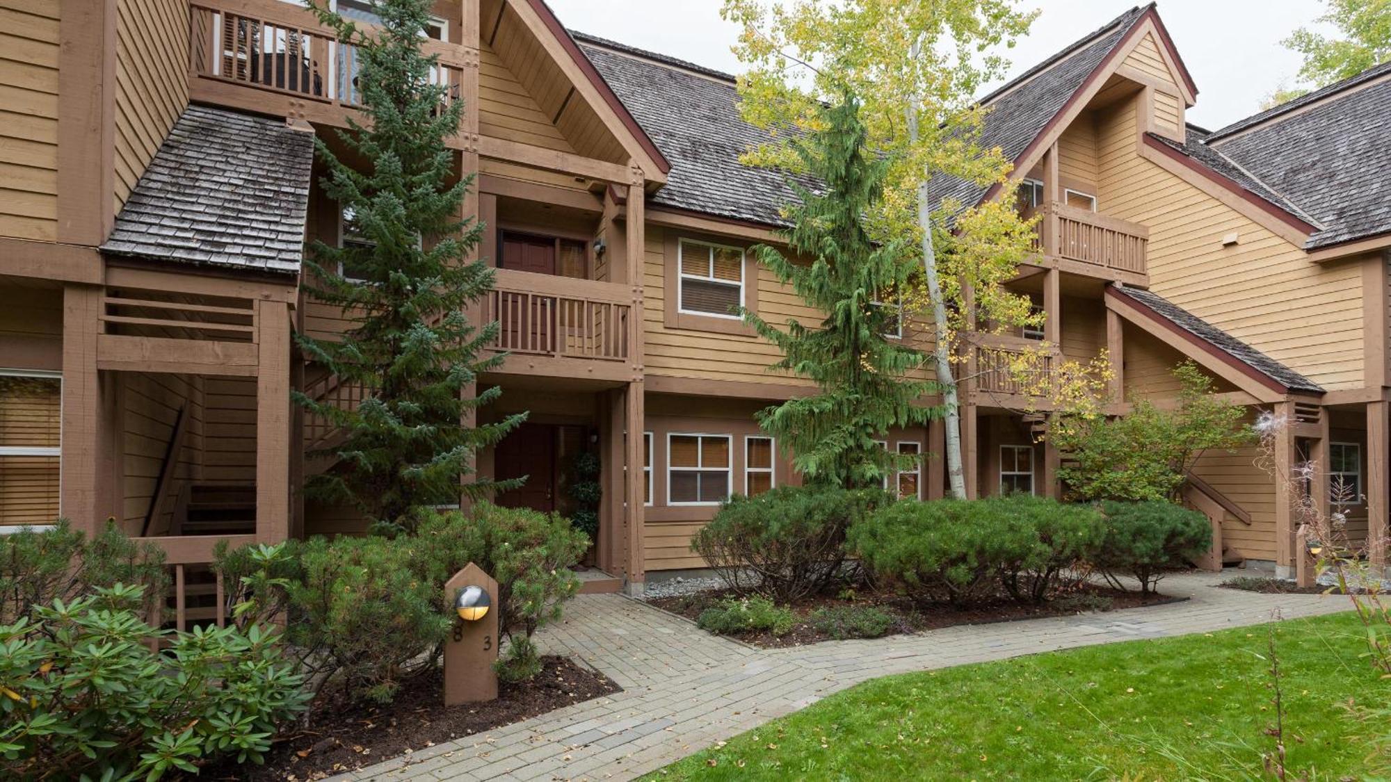 Alpine Greens 8 | Bright Townhome Near Blackcomb, Walk Or Shuttle To Skiing, Secure Parking Whistler Eksteriør bilde