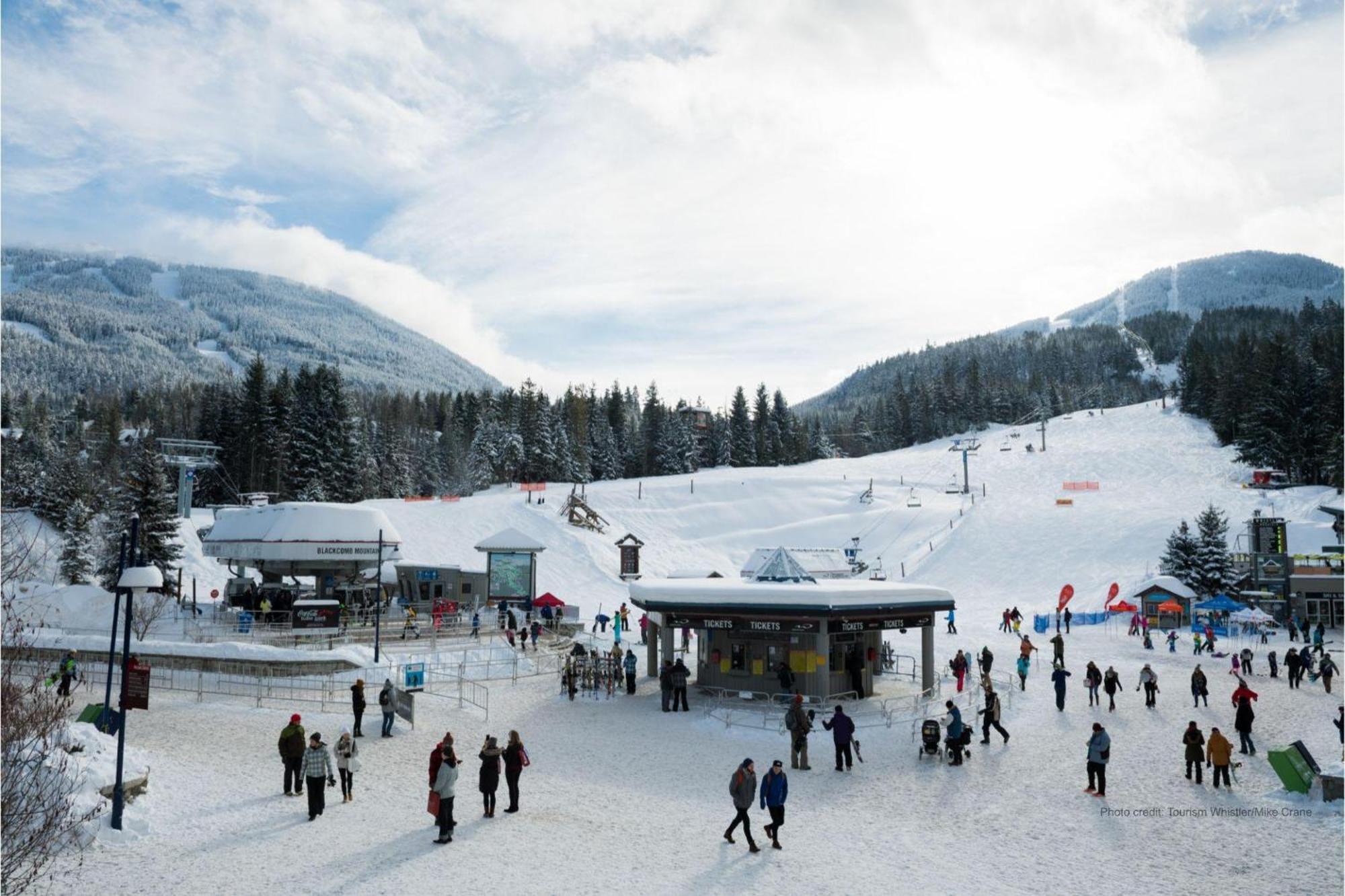 Alpine Greens 8 | Bright Townhome Near Blackcomb, Walk Or Shuttle To Skiing, Secure Parking Whistler Eksteriør bilde